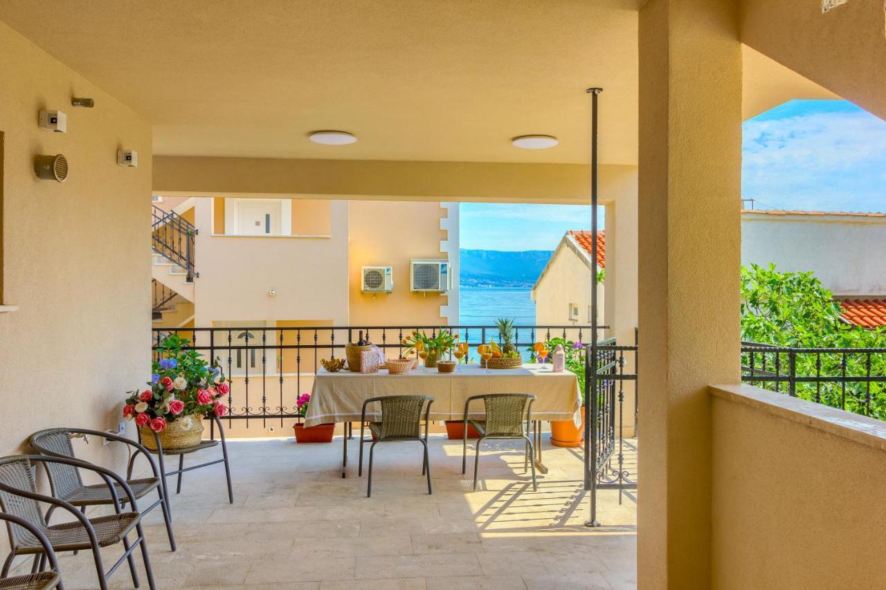 Villa" Arijana 2" Slatine Exterior photo